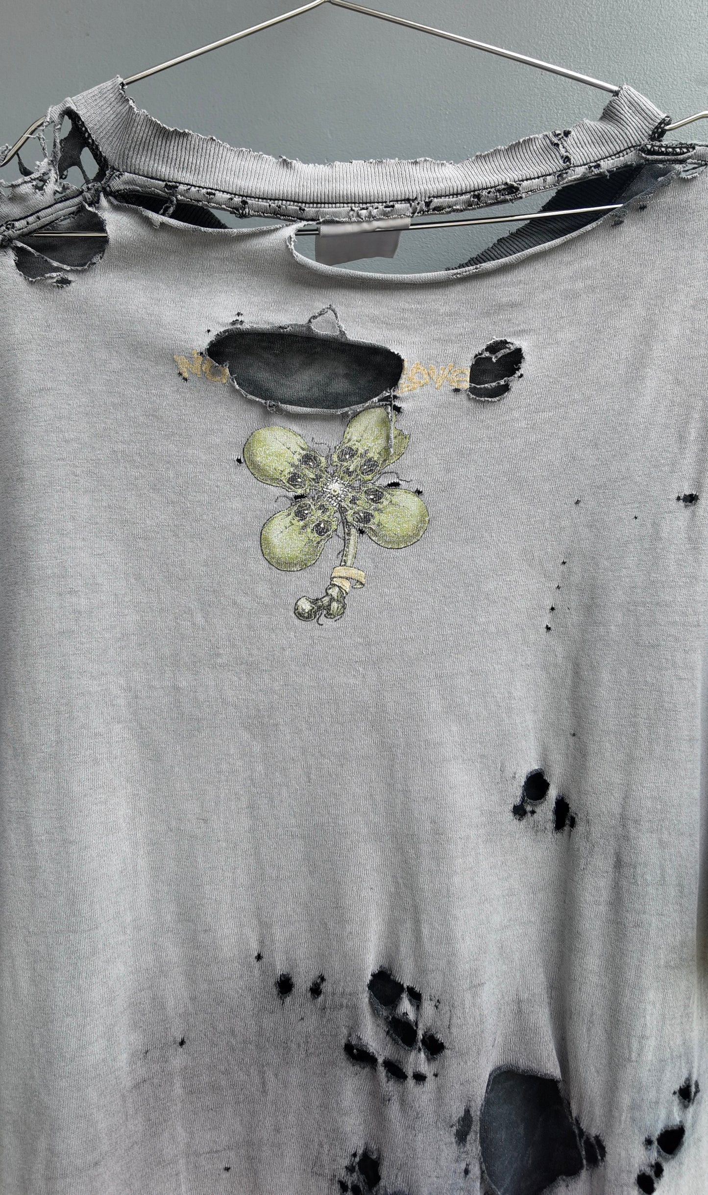 Metallica Clover Distressed Shirt "No Love" 2001